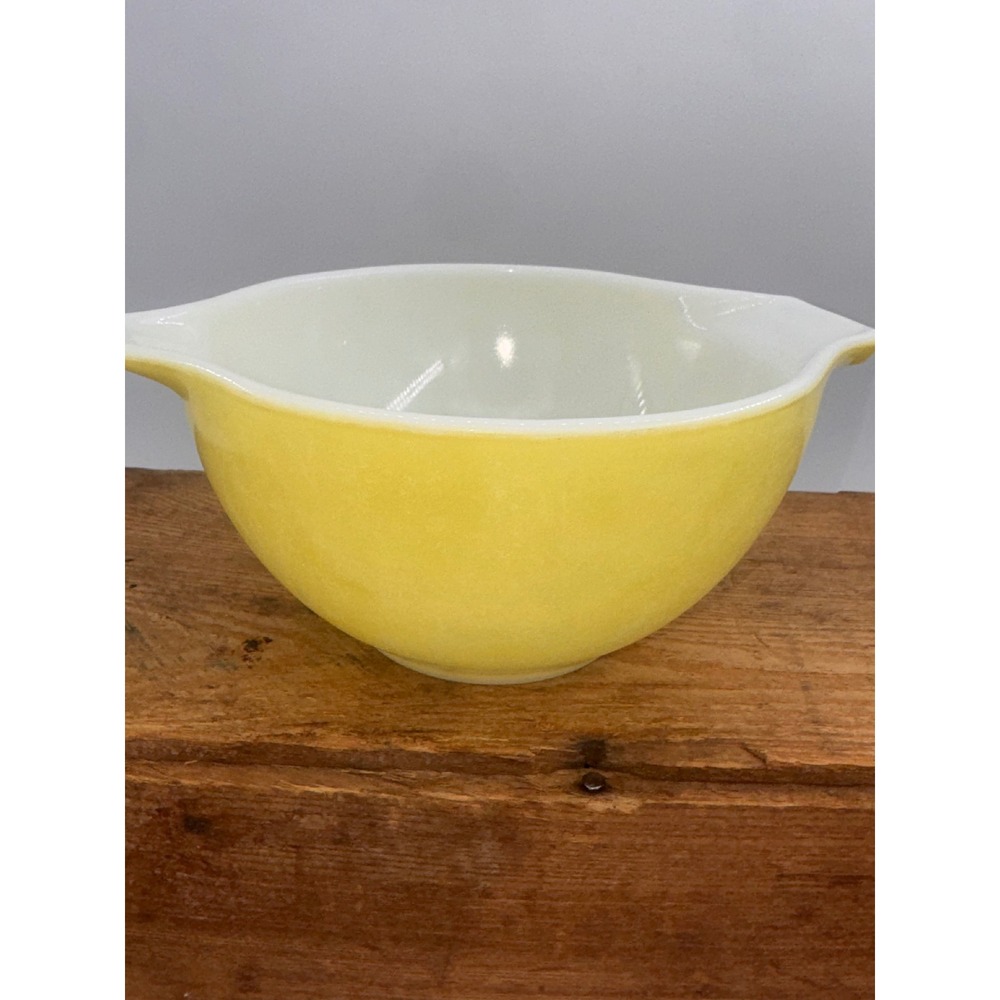 Vintage Pyrex Cinderella Primary‎ Colors Nesting Bowls Set 442 441 2 Piece Lot - Picture 11 of 16